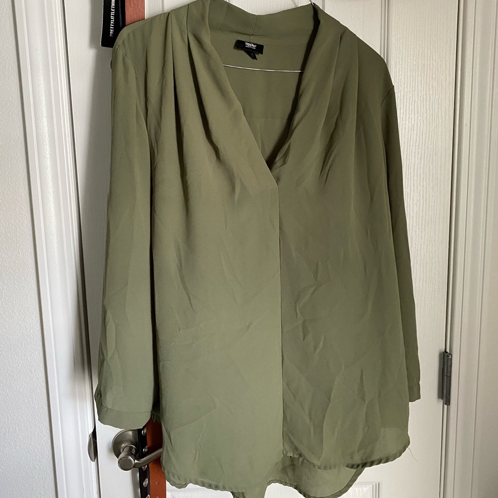 Green long sleeve Blouse